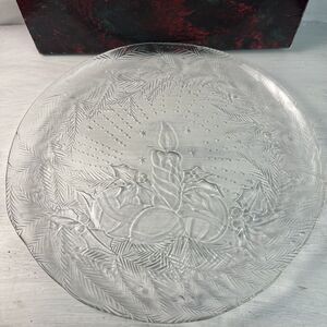Arcoroc Christmas Holly Candle Embossed Holiday Serving Platter Candlelight 13”